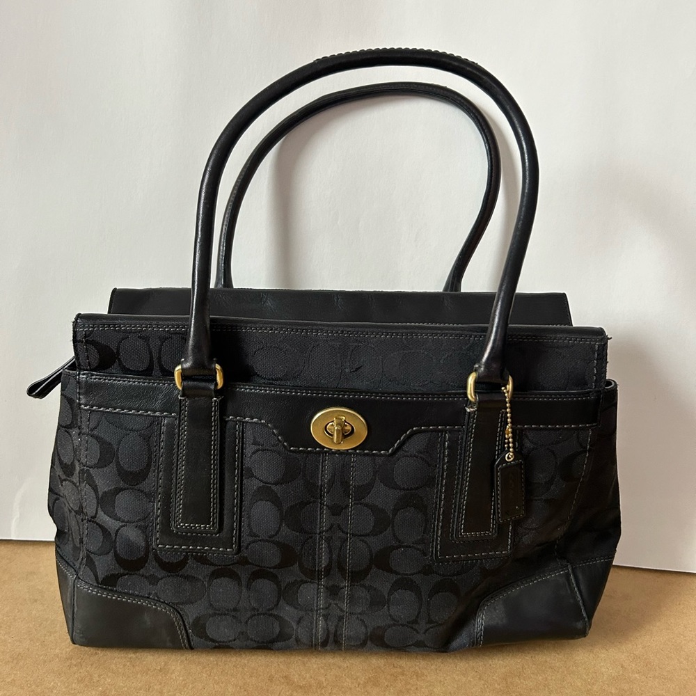 Coach Purse: 11063 Black Hampton Shoulder Bag